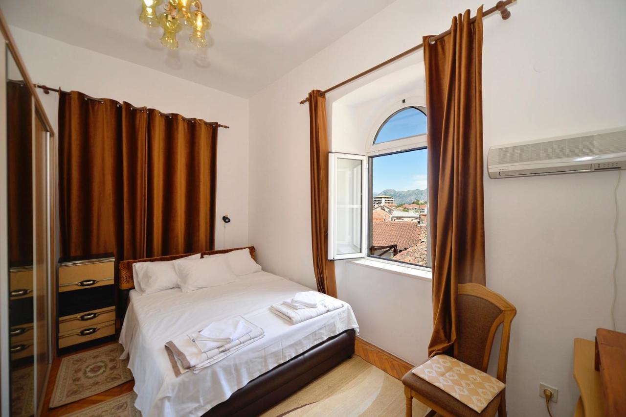 City View Apartment Kotor Exterior photo